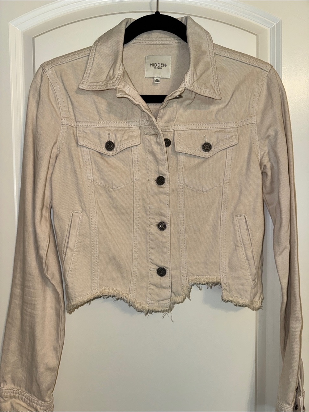 Hidden Cropped Frayed Hem Jean Jacket in Cream